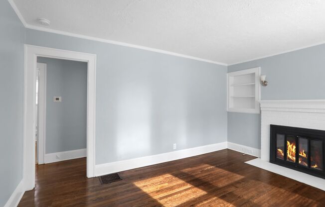 2 beds, 1 bath, $1,650