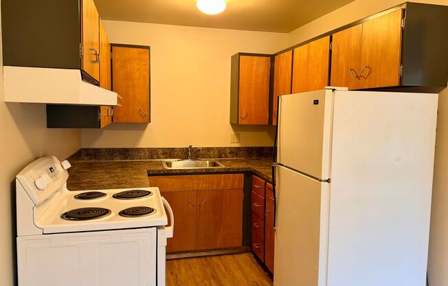 Welcome to Parkwood Apartments!