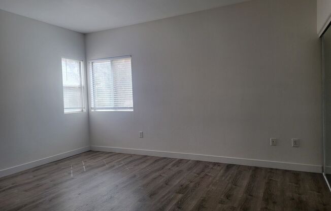 2 beds, 2 baths, $1,400