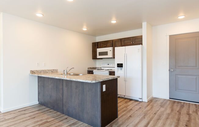 4 beds, 4 baths, 1,709 sqft, $3,300, Unit 116-107