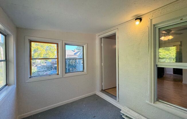 1 bed, 1 bath, $1,095, Unit Unit 8