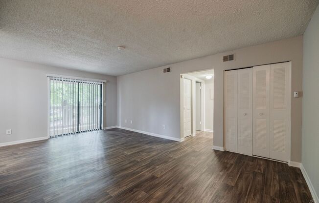 1 bed, 1 bath, 743 sqft, $895, Unit 2-09F