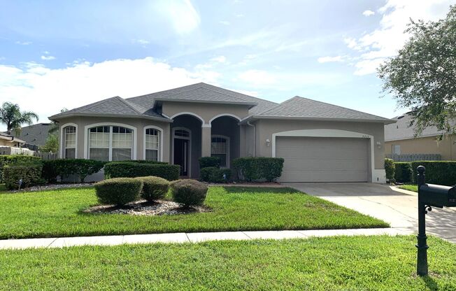 Beautiful 4 bed 3 bath plus Office and Private pool in Beautiful Gated Community