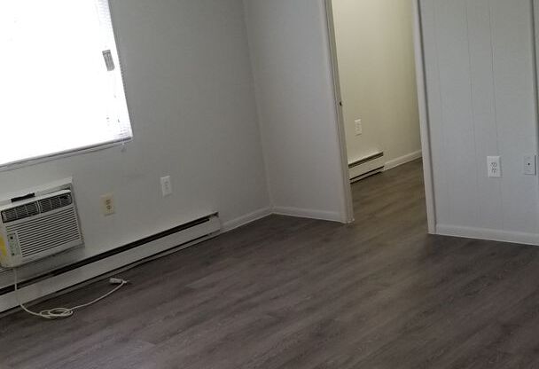 Studio, 1 bath, 380 sqft, $925, Unit 211-H