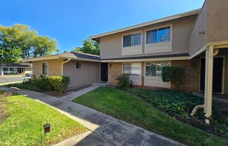 Spacious townhome 2bd 1.5ba. Move -In Special: 1/2 off 1st Month's Rent!
