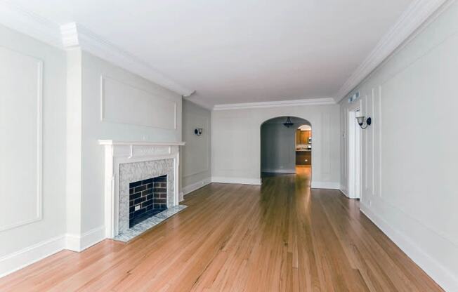 The Chatelaine - Dininig Room