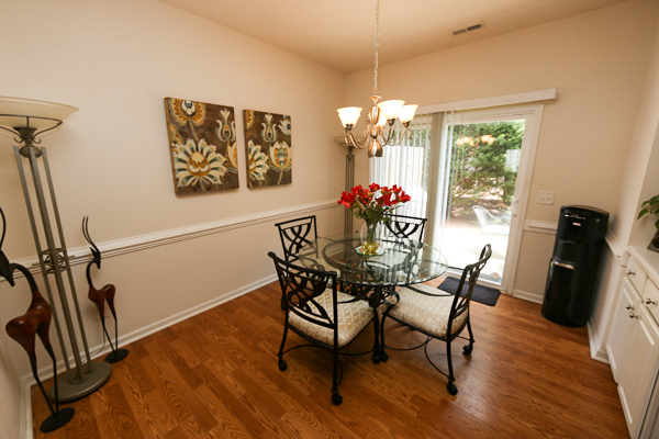 3-Bedroom Townhome in Fantastic NW Raleigh Location off Glenwood Avenue!