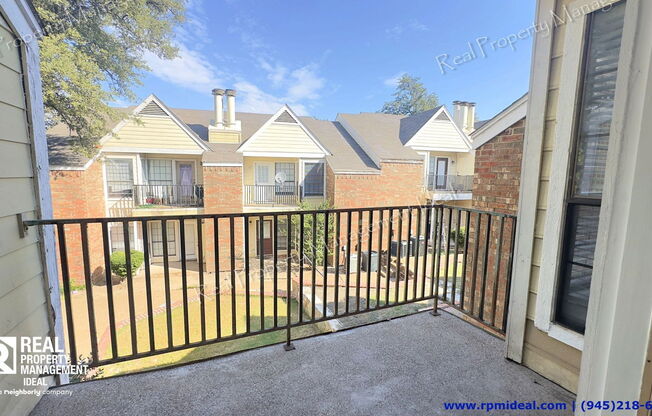 2 beds, 1 bath, 823 sqft, $974, Unit 323