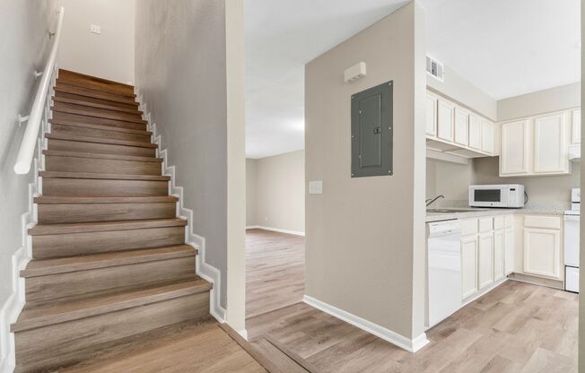 Beautiful Temple Terrace Townhome!