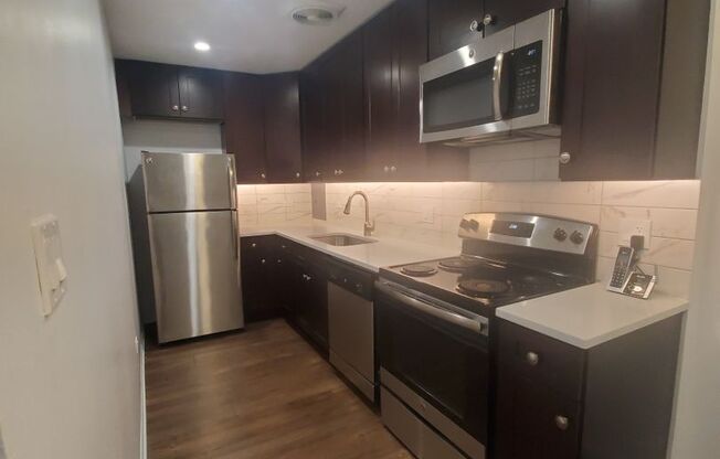Studio, 1 bath, $1,500, Unit #212