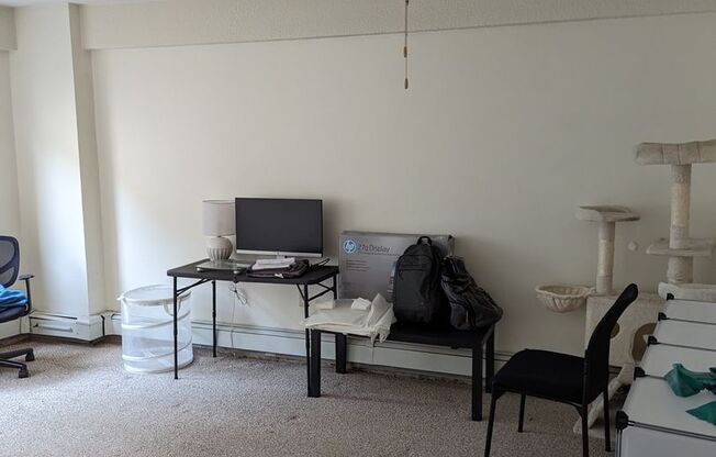 1 bed, 1 bath, 570 sqft, $2,850, Unit 1004