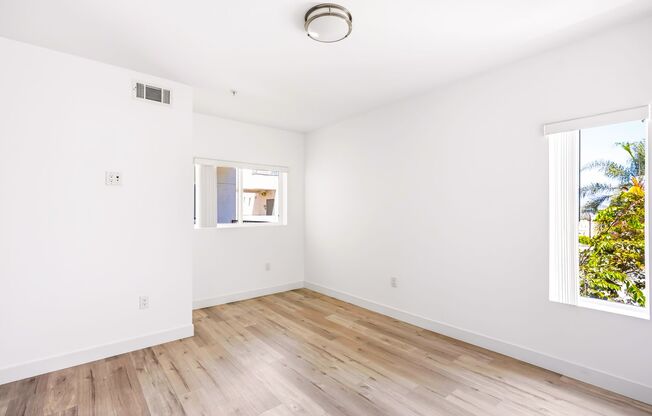 2 beds, 2 baths, 1,037 sqft, $2,950, Unit 301