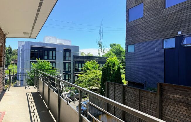 39th Ave Flats