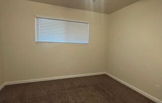 2 beds, 1 bath, 850 sqft, $1,400, Unit 549D