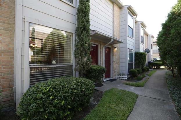 2100 WILCREST DR