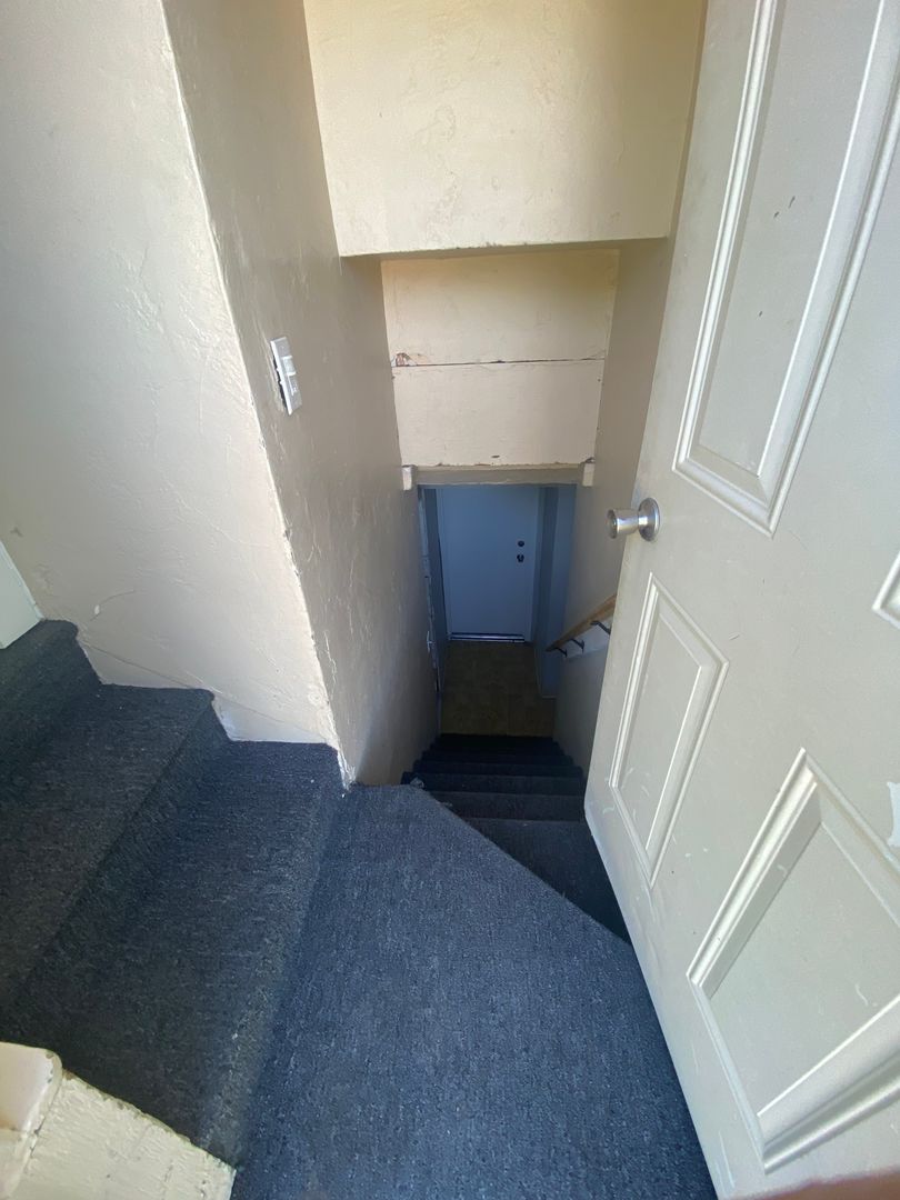 Ivy St. - 303