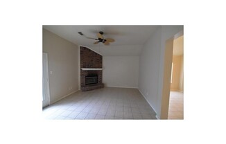 3 beds, 1.5 baths, $1,575