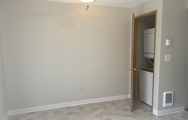 CCH5114--Apple Knoll Townhomes