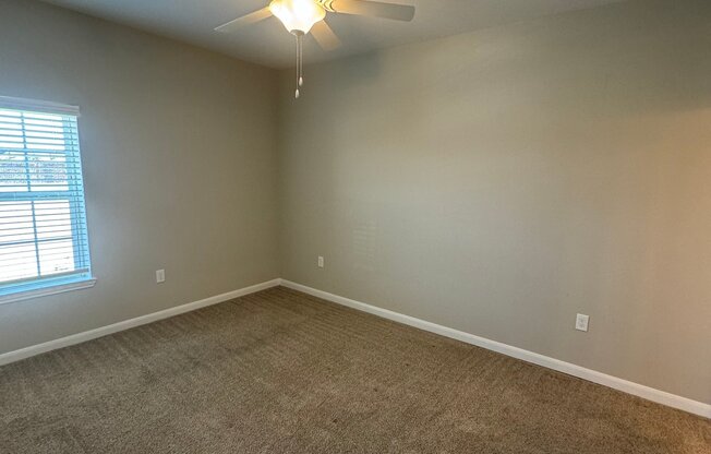 450 HOUSTON RDG DR