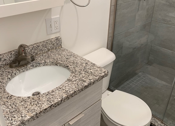 Studio, 1 bath, $1,495, Unit 15