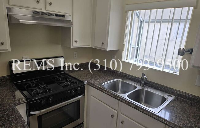 2 beds, 2 baths, 1,000 sqft, $2,295, Unit 01