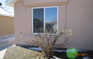 3 beds, 2 baths, $1,750