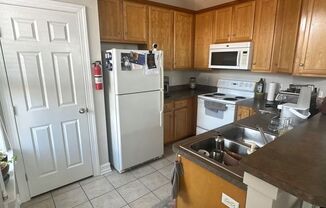 1 bed, 1 bath, $2,000, Unit 1