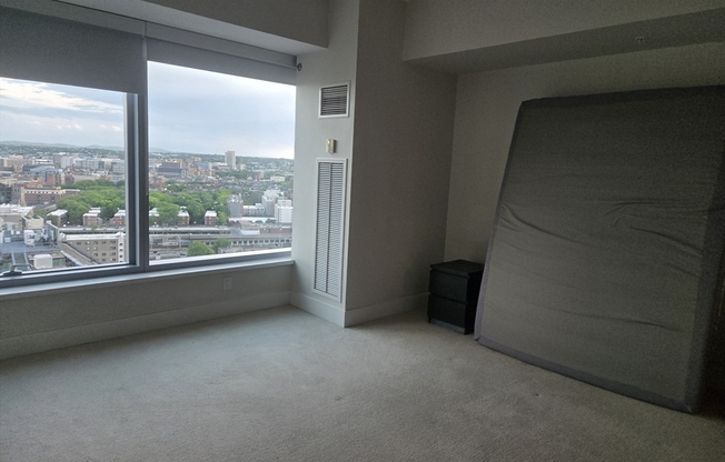 1 bed, 1 bath, 876 sqft, $4,300, Unit 22A