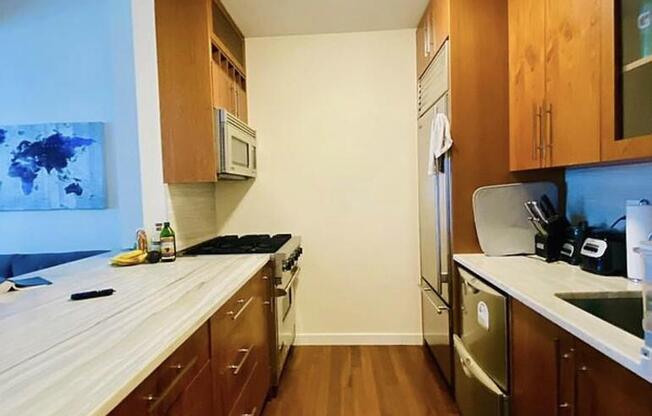 Studio, 1 bath, 552 sqft, $3,395, Unit 720