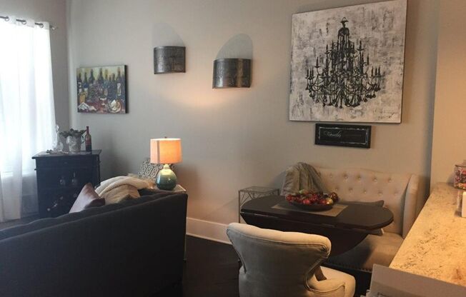 1 bed, 1 bath, 696 sqft, $1,450, Unit 3A