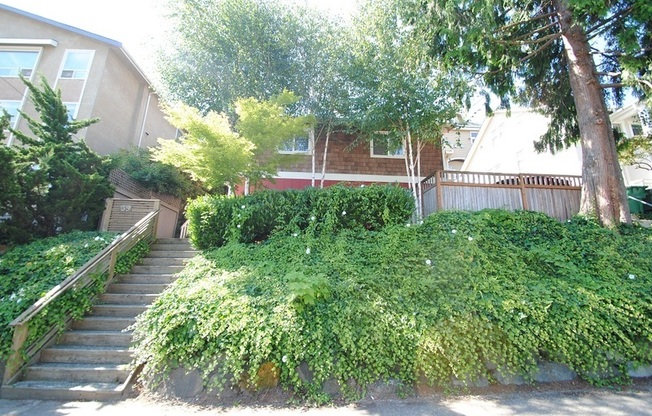 39 ETRURIA ST