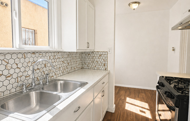 1117-1119 W. 58th Pl.