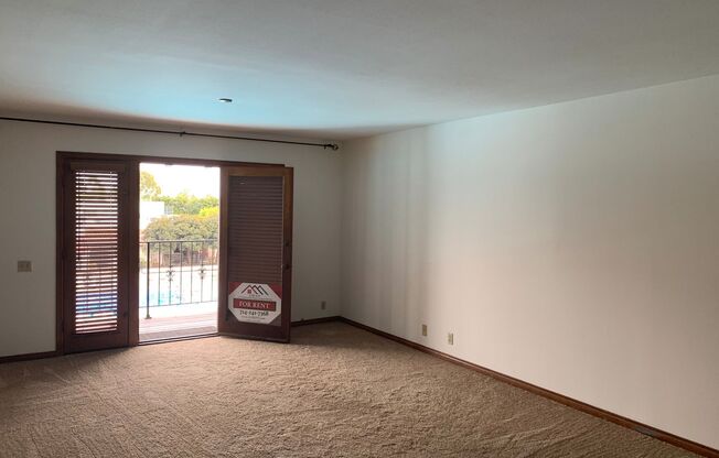 Studio, 1 bath, 500 sqft, $1,800, Unit 8B