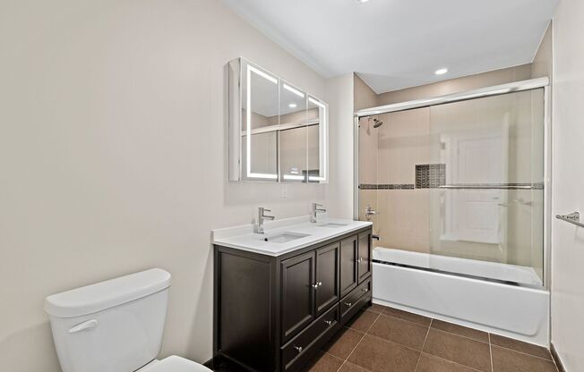 2 beds, 2 baths, 1,119 sqft, $3,300, Unit 312