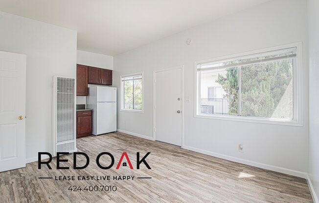 4241 VAN HORNE AVE