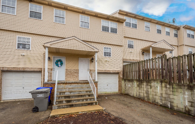 159 D LONDONDERRY DR