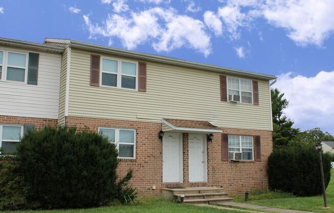 3701-B Davidsburg Rd, Dover, PA 17315