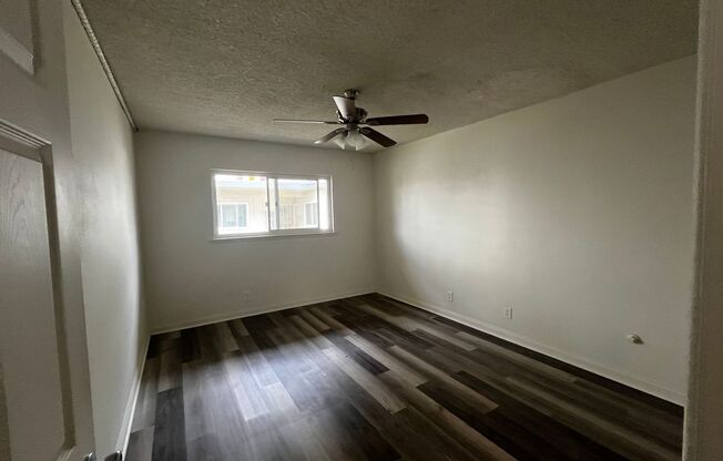 1203 W 144th St