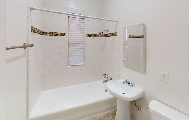 Studio, 1 bath, 480 sqft, $1,545, Unit 204