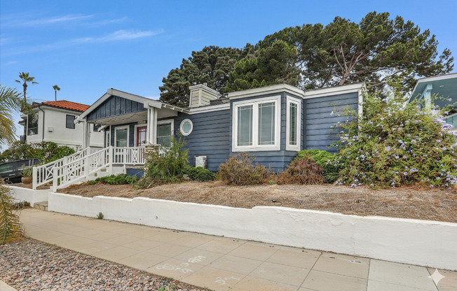 3335 RIVIERA DR