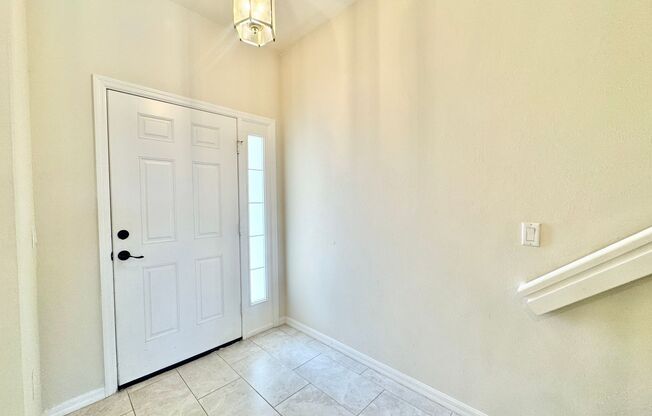 **STRATFORD PLACE**3 BED/2 BATH**TOWNHOME**GARAGE**CENTRAL NAPLES**ANNUAL RENTAL**