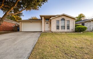 Ranch Style Home in N. Fort Worth