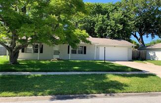 782 LITTLE PINE DR