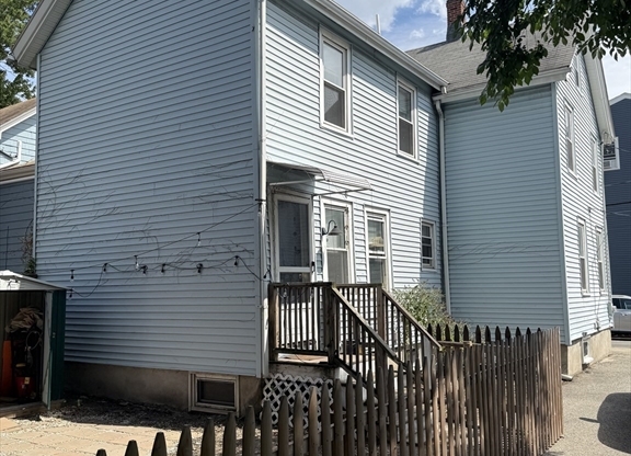 9 ANDREW ST