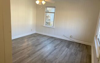 2 beds, 1 bath, $700