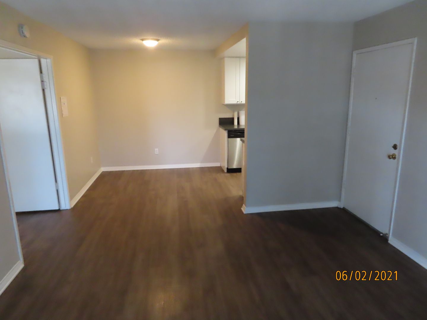 Renovated One Bedroom Condo in Mira Mesa with Two Parking Spaces