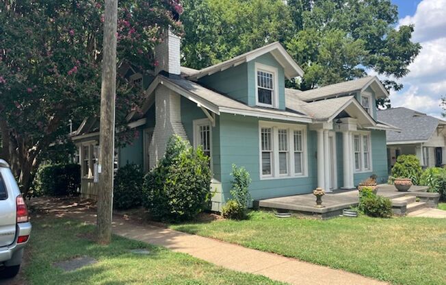 3 bedroom, 2 bathroom