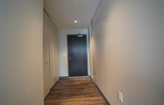 2 beds, 2 baths, 1,072 sqft, $2,300, Unit 803