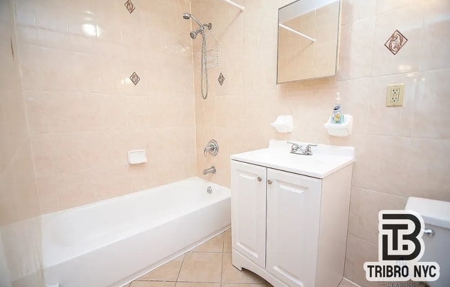 10 CLAVER PL