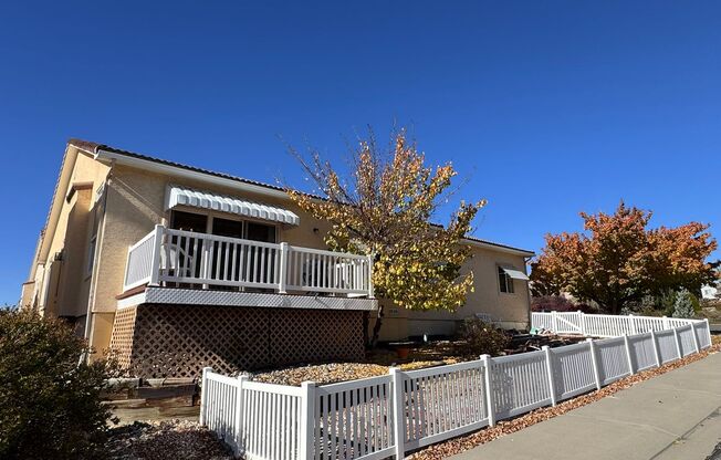 Fully Furnished 3Bed, 2Bath, 2Car Garage in Grand Junction City!!!!